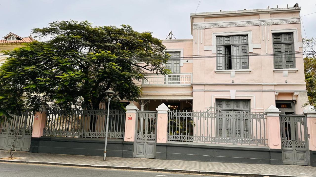 Ancestral Hostel Barranco Ліма Екстер'єр фото